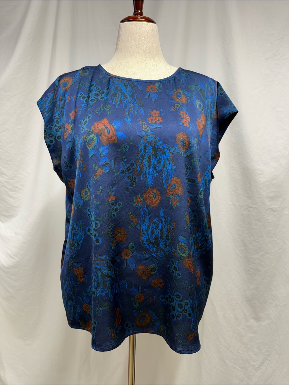 Women's Floral Satin Cap Sleeve Shell Top
